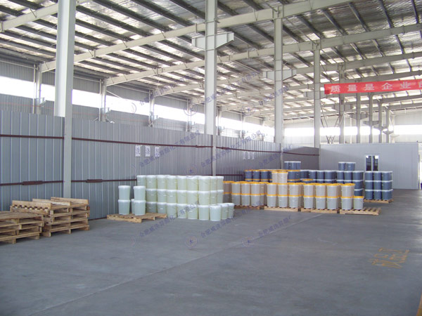 諾大的生（shēng）產車間